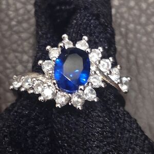 Elegant Silver & Dark Blue Gemstone Ring - NEW - Size 8 - Orig. Pkt.